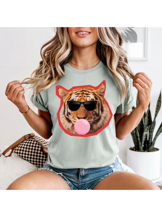 **Exclusive** Tiger with bubblegum
